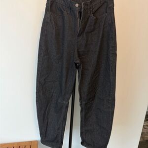 Old Navy WOW Barrel Leg Jeans High Rise Black Size 8 Tall